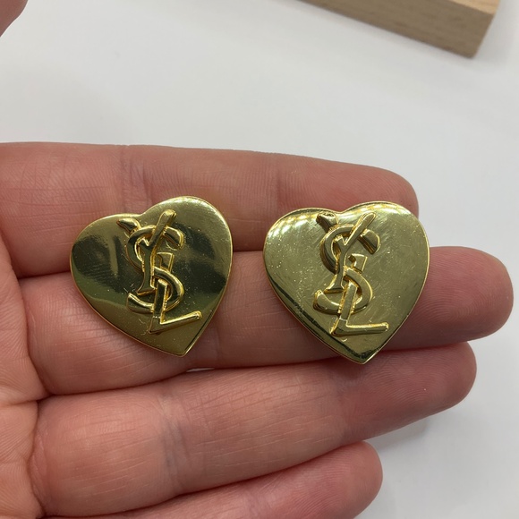 Stud earrings with heart YSL - Picture 2 of 3